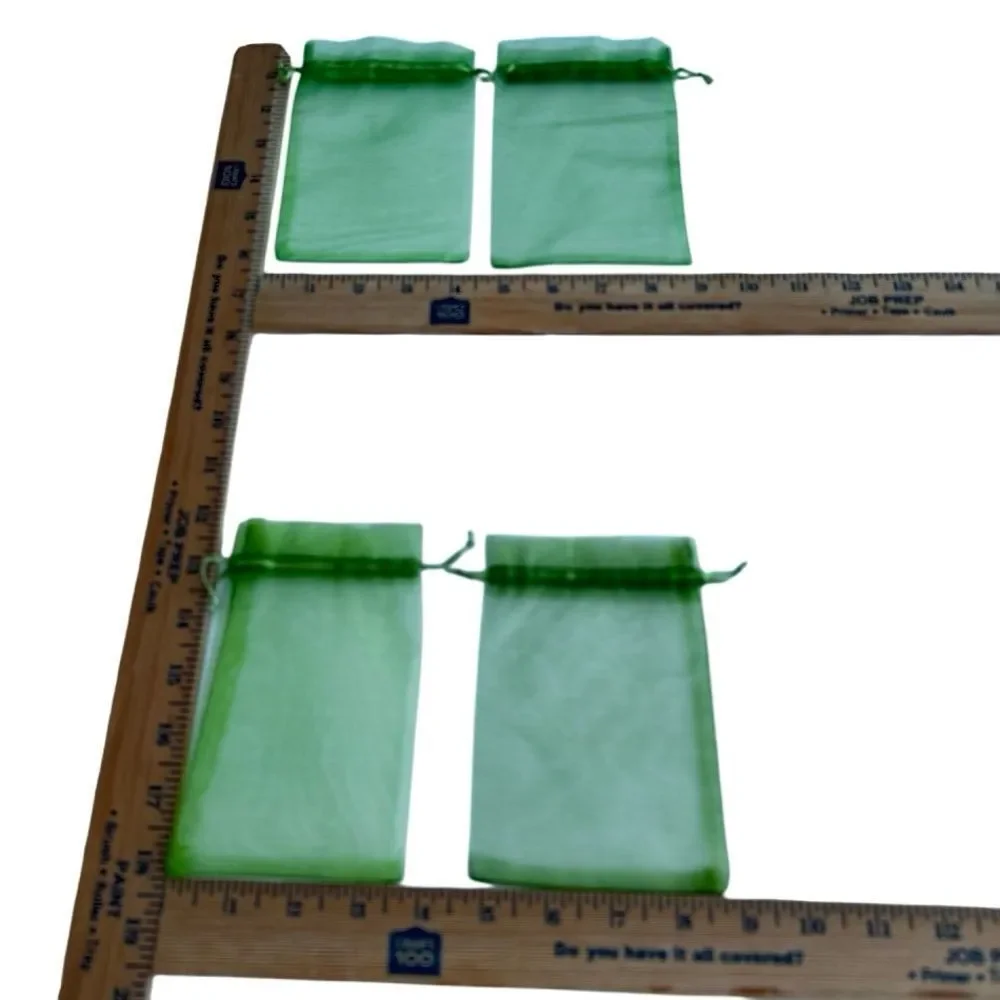 5 ORGANZA DRAWSTRING BAGS: GIft bag/sachet/spa/party/makeup/candy/cookie/jewelry